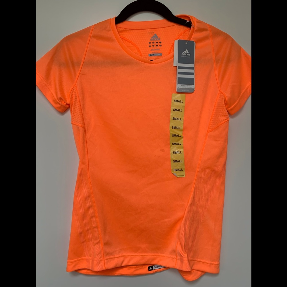NWT Adidas running top